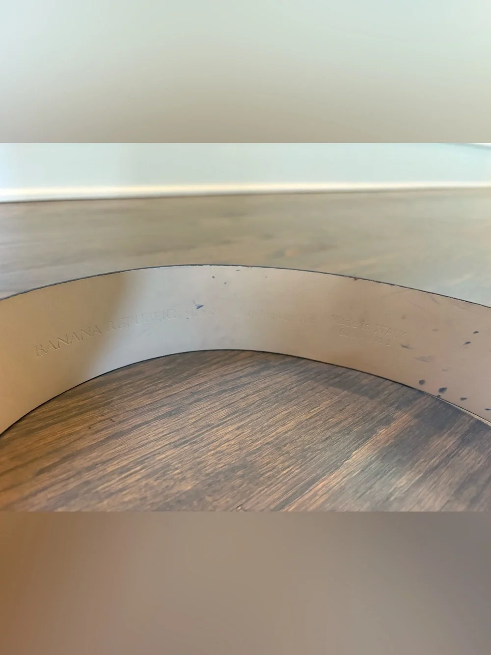 Banana Republic size medium leather belt
